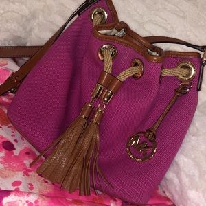 Michael kors cross body bag